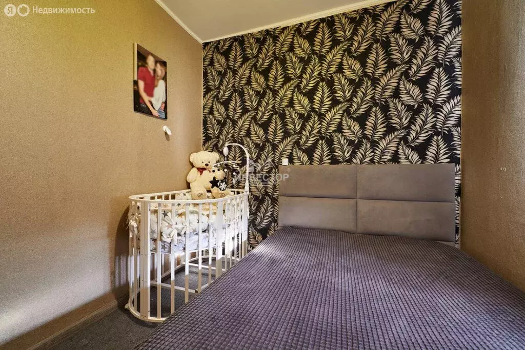 4-комнатная квартира: Челябинск, улица Сталеваров, 37 (92.1 м) - Фото 0