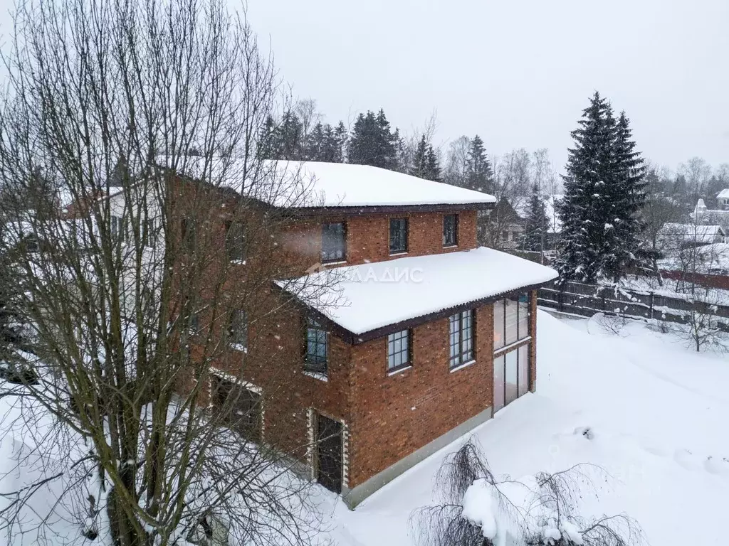 Дом в Ленинградская область, Отрадное Кировский район, Безымянная ул., ... - Фото 2