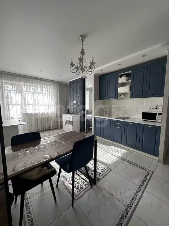 1-к кв. Тюменская область, Тюмень ул. Орджоникидзе, 65 (29.1 м) - Фото 1