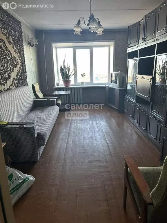 3-комнатная квартира: Липецк, площадь Победы, 1 (68.3 м) - Фото 1