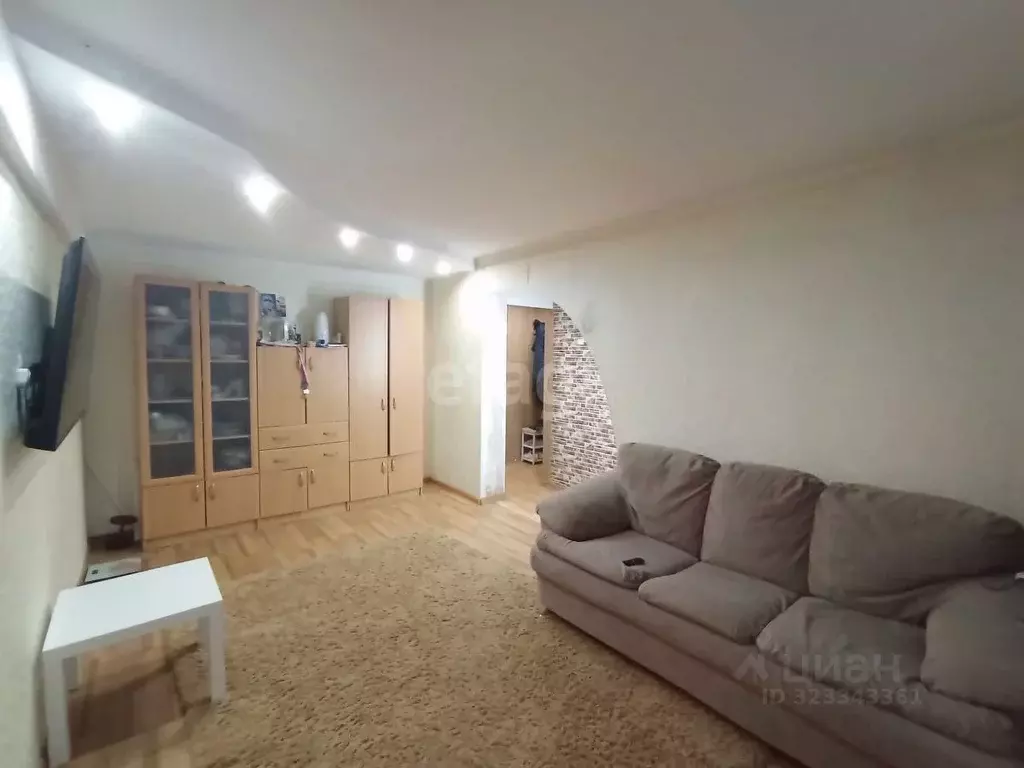 2-к кв. Красноярский край, Красноярск Кольцевая ул., 18 (44.9 м) - Фото 0