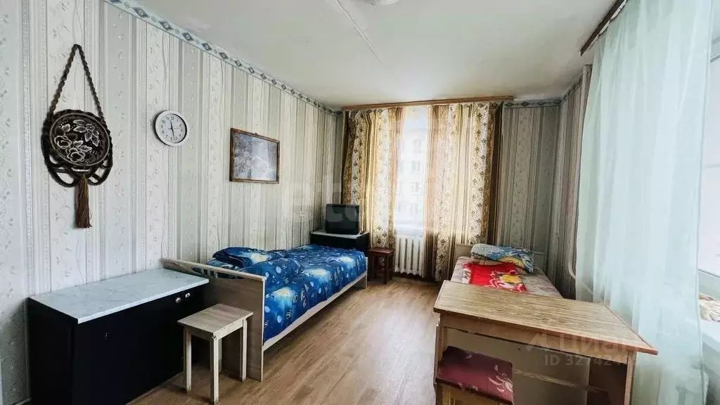 2-к кв. Ленинградская область, Кириши Волховская наб., 6 (41.7 м) - Фото 1