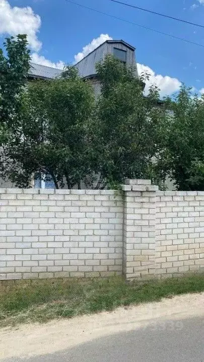 Дом в Воронежская область, Воронеж Дуговая ул., 54 (293 м) - Фото 1