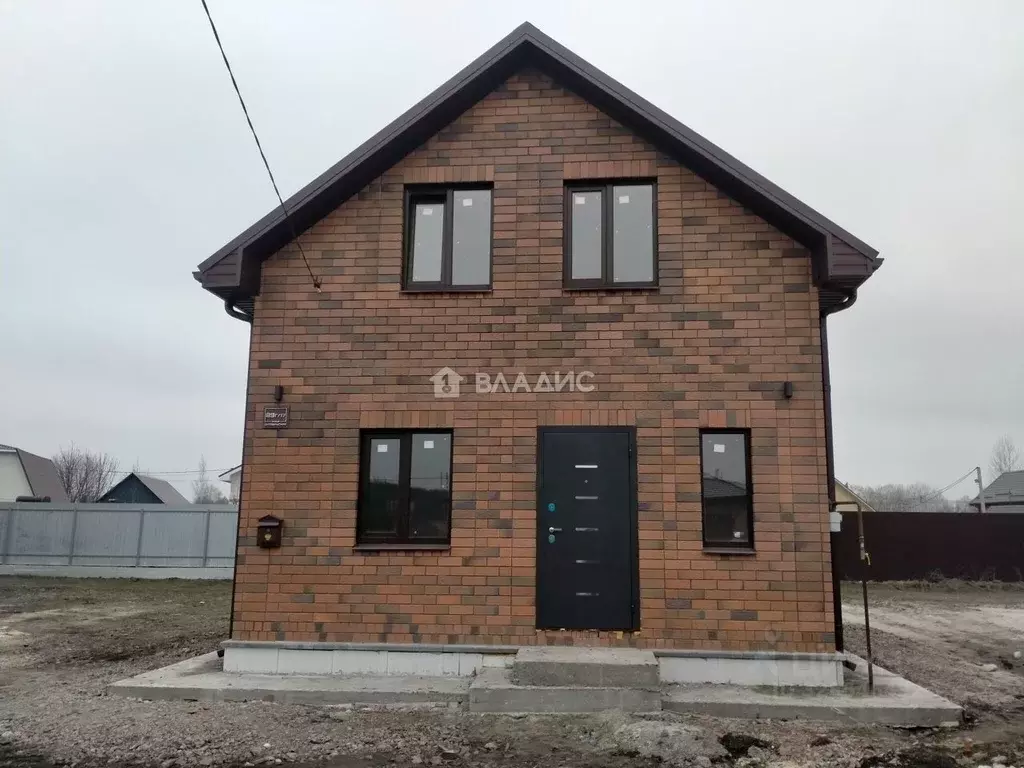 Дом в Воронежская область, с. Новая Усмань  (97 м) - Фото 1