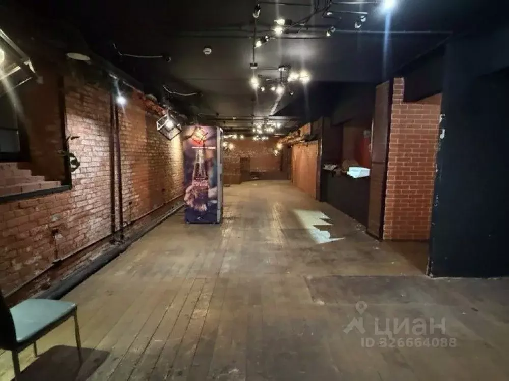 Торговая площадь в Москва Ленинградский просп., 69С1 (300 м) - Фото 1