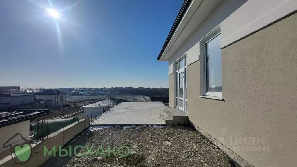 Дом в Краснодарский край, Новороссийск городской округ, с. Мысхако  ... - Фото 0