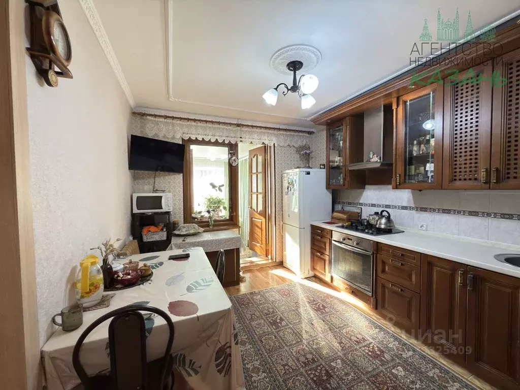 2-к кв. Татарстан, Казань ул. Интернациональная, 35 (45.2 м) - Фото 2