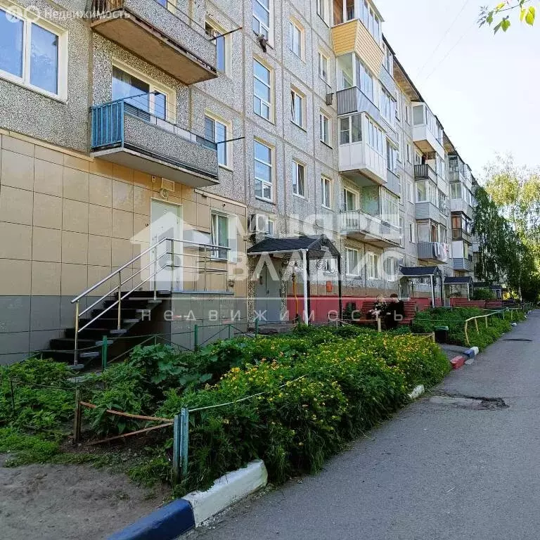 3-комнатная квартира: Омск, Взлётная улица, 3Б (60 м) - Фото 0