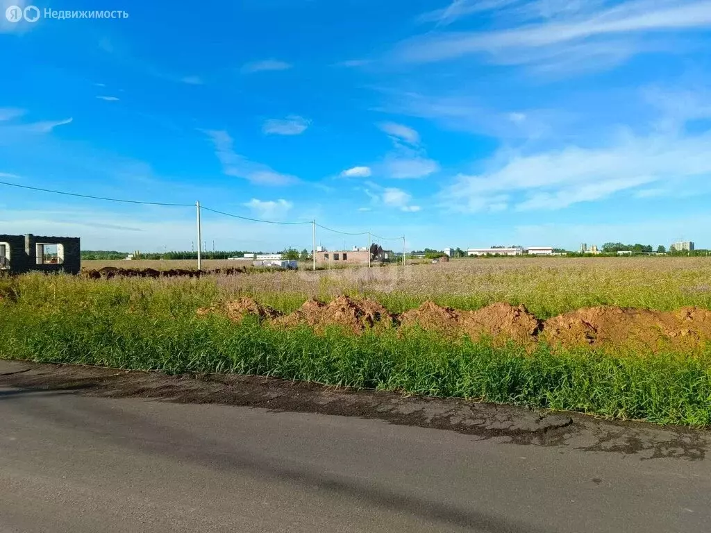 Участок в Тукаевский район, деревня Азьмушкино (10 м) - Фото 0