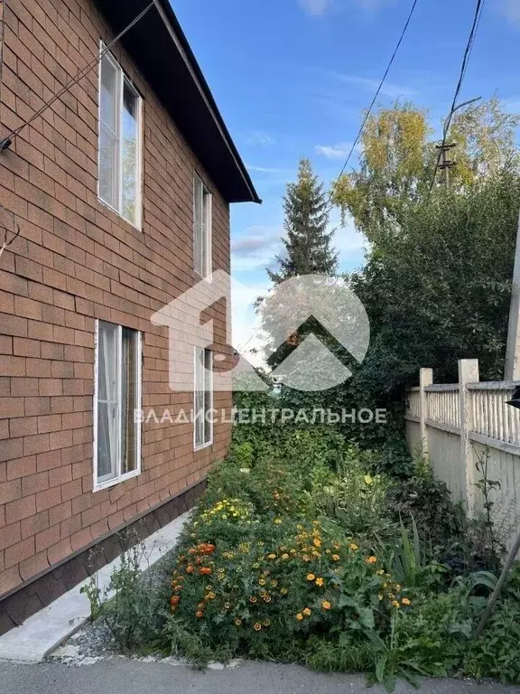 Дом в Новосибирская область, Новосибирск Западная ул., 38а (114 м) - Фото 0