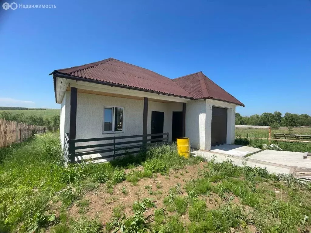 Дом в село Урик, улица Фёдора Тютчева (120 м) - Фото 0