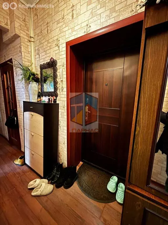 3-комнатная квартира: Краснотурьинск, улица Фрунзе, 39 (60.5 м) - Фото 2