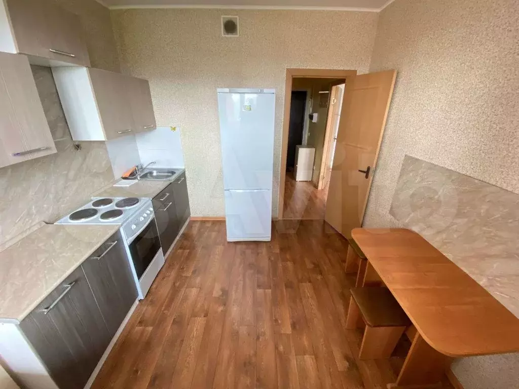 1-к. квартира, 40м, 7/17эт. - Фото 1