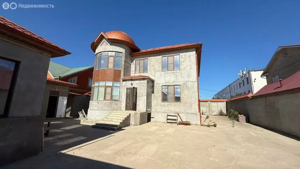 Дом в Каспийск, улица Калинина (450 м) - Фото 2