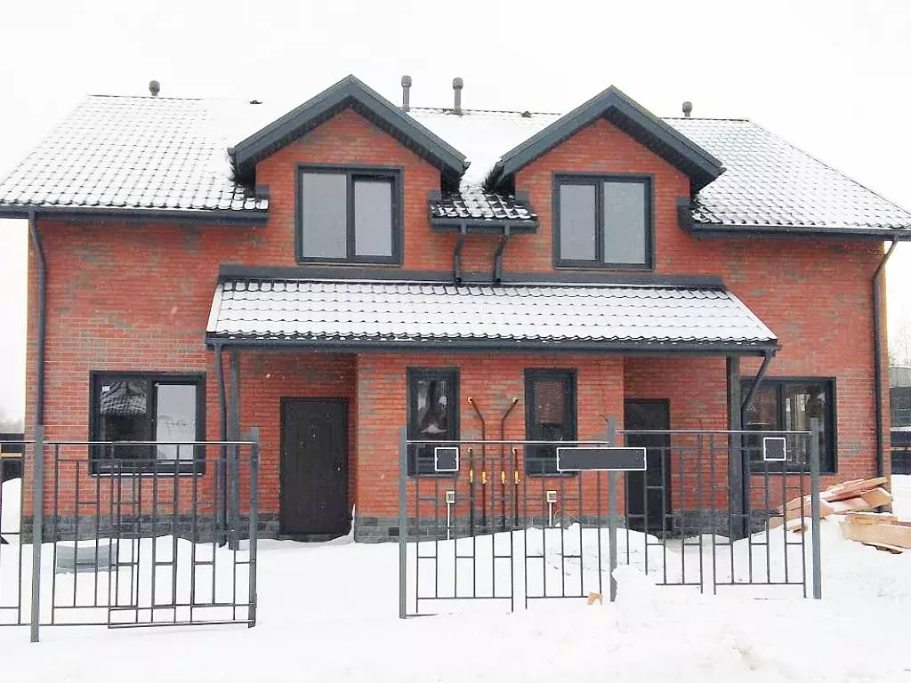 Таунхаус в Ленинградская область, Всеволожский район, Юкковское с/пос, ... - Фото 1