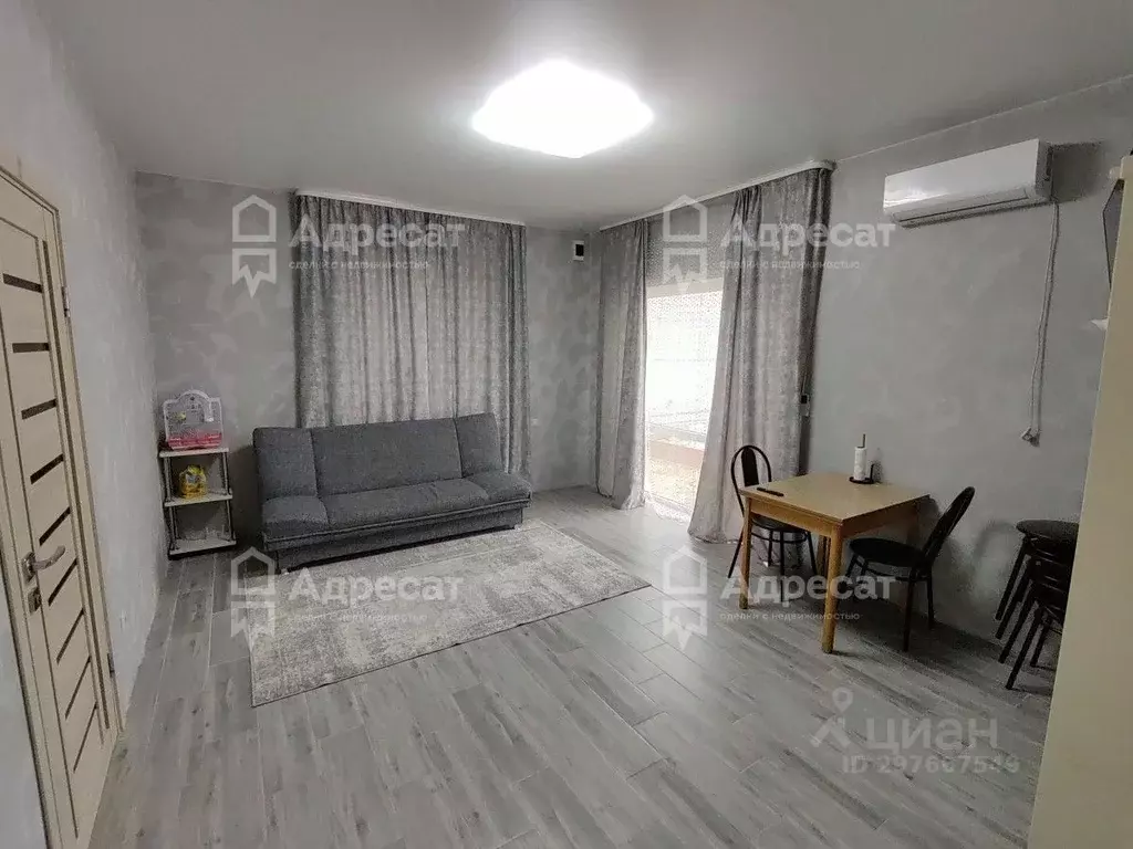 Дом в Волгоградская область, Волгоград Тормосиновская ул. (59 м) - Фото 1