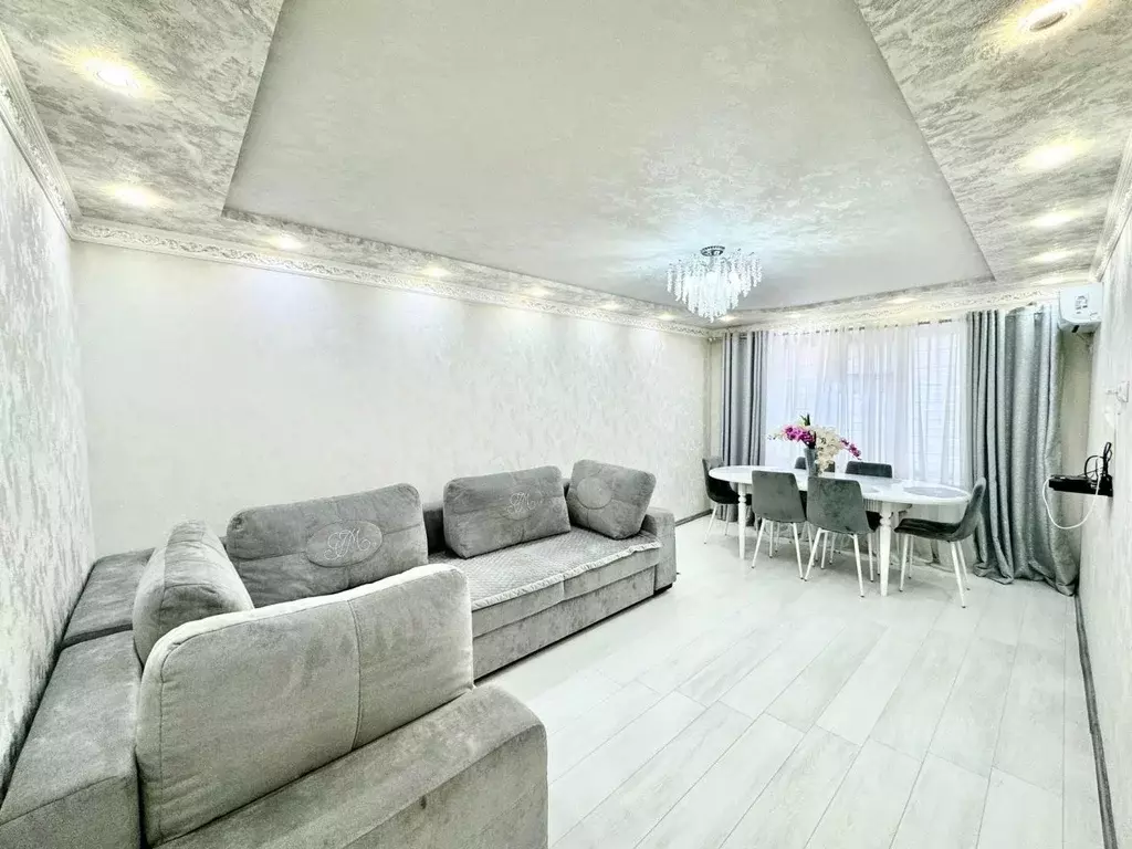 3-к кв. Чеченская республика, Грозный Киевский пер., 8 (65.0 м) - Фото 0