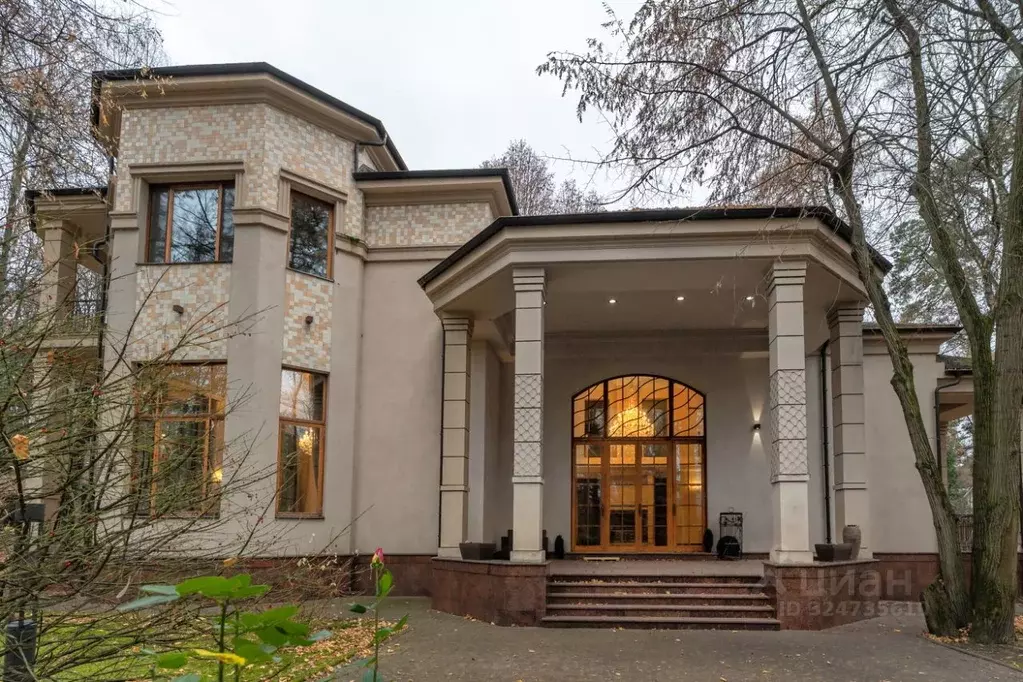 Коттедж в Москва 3-я Хорошевского Серебряного Бора линия (575 м) - Фото 1