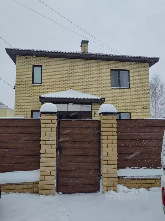 Дом в Татарстан, Пестречинский район, Богородское с/пос, д. Куюки ул. ... - Фото 0