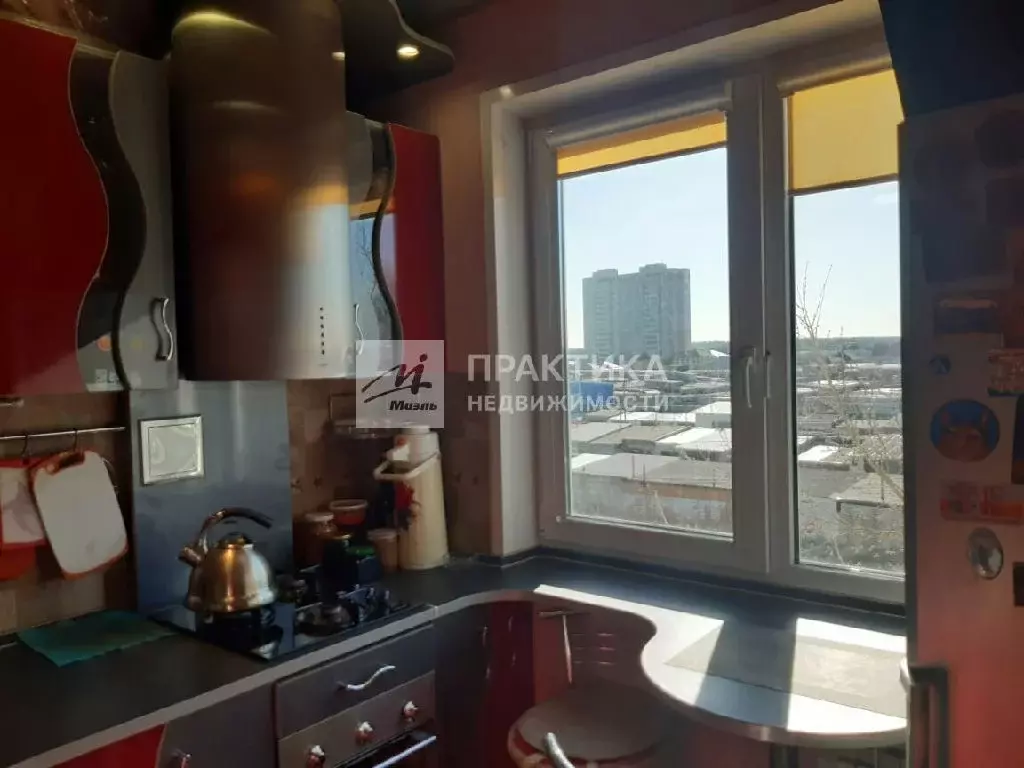 Продается 3-комнатная квартира - Фото 2