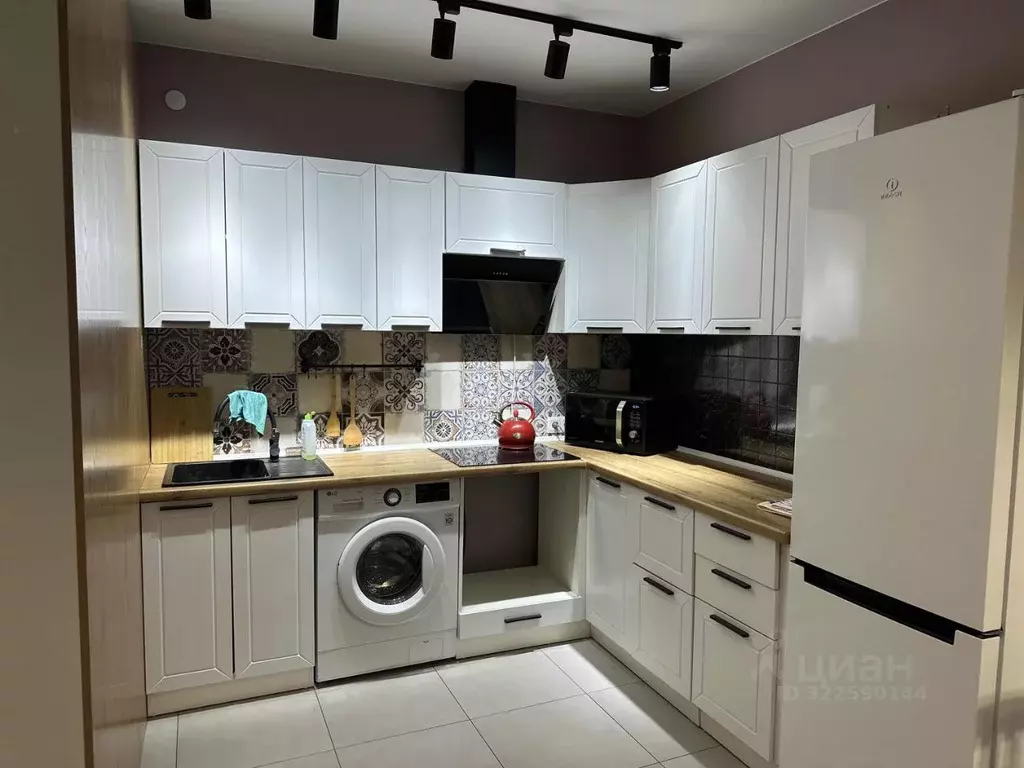 2-к кв. Саха (Якутия), Якутск ул. Автострада 50 лет Октября, 4/2 (40.0 ... - Фото 1