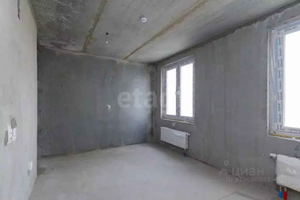 2-к кв. Тюменская область, Тюмень ул. Героев Космоса, 13к1 (53.0 м) - Фото 0