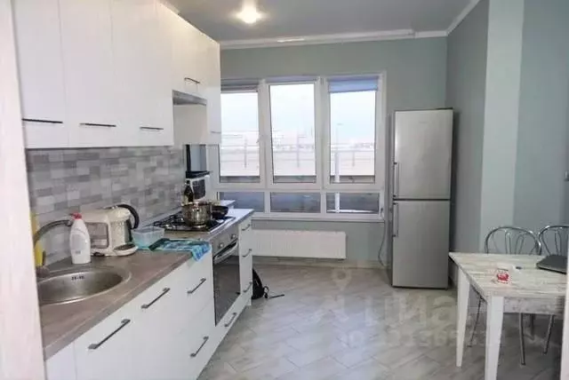 2-к кв. Калининградская область, Калининград Октябрьская ул., 57 (70.0 ... - Фото 1