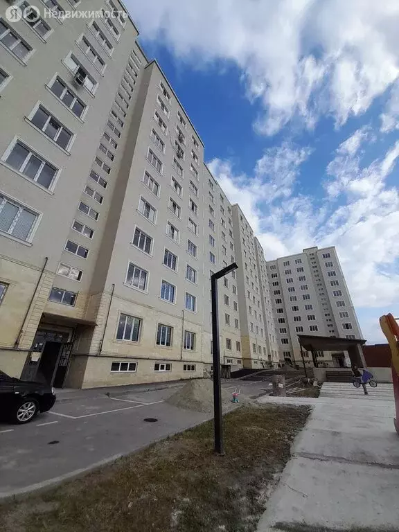 4-комнатная квартира: Нальчик, улица Налоева, 10 (127 м) - Фото 1