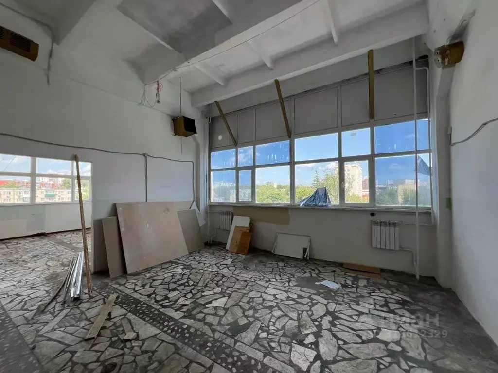 Помещение свободного назначения в Пензенская область, Пенза ул. ... - Фото 1