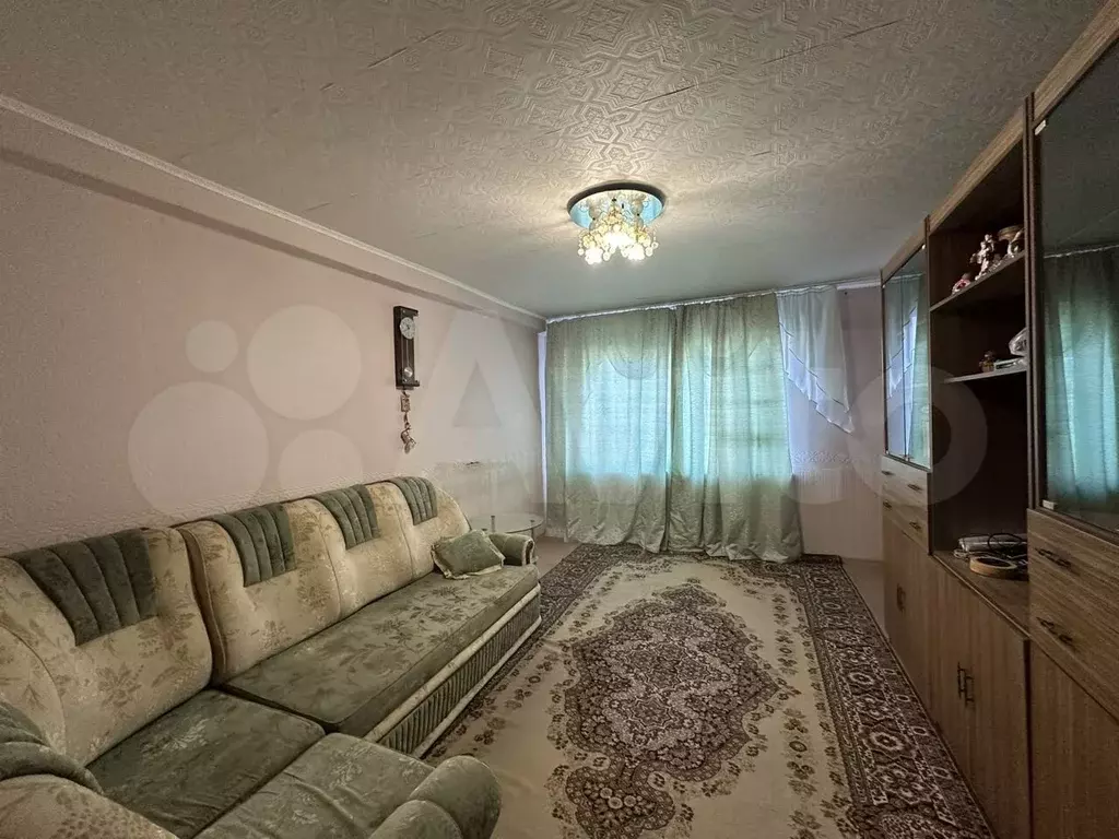 3-к. квартира, 60м, 2/5эт. - Фото 0