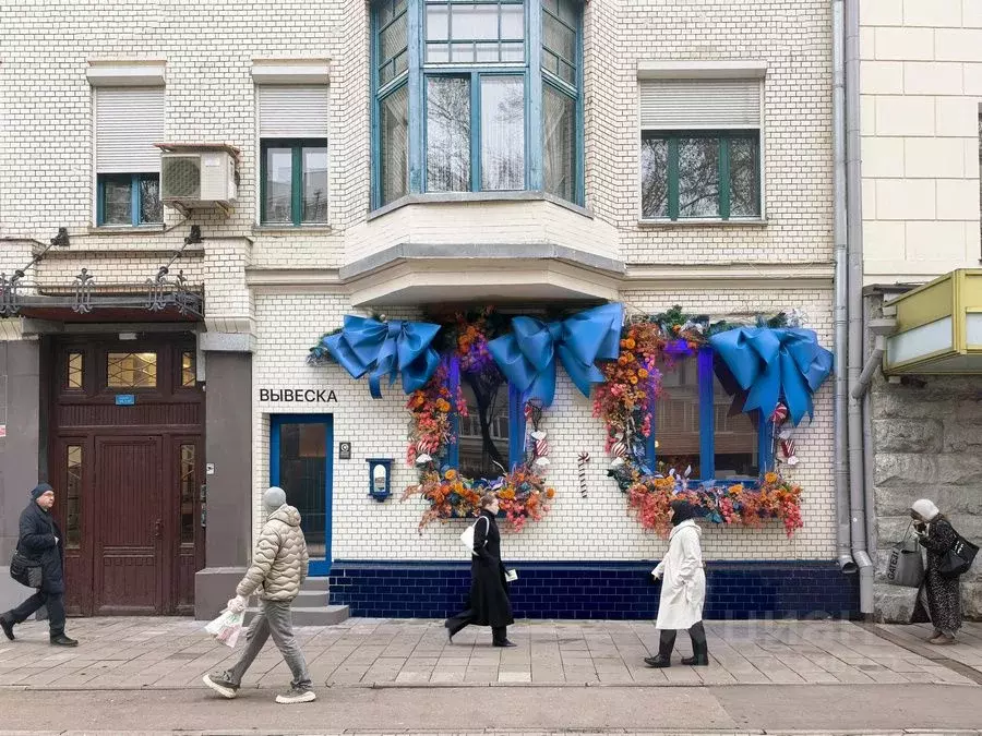 Торговая площадь в Москва Малая Бронная ул., 4 (97 м) - Фото 2