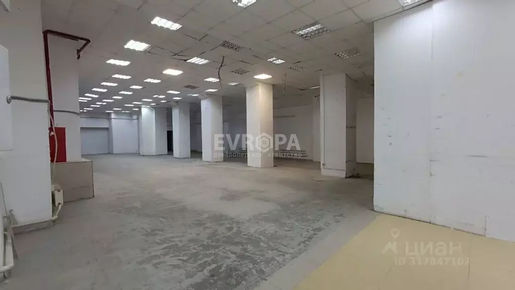 Помещение свободного назначения в Ульяновская область, Ульяновск ... - Фото 0