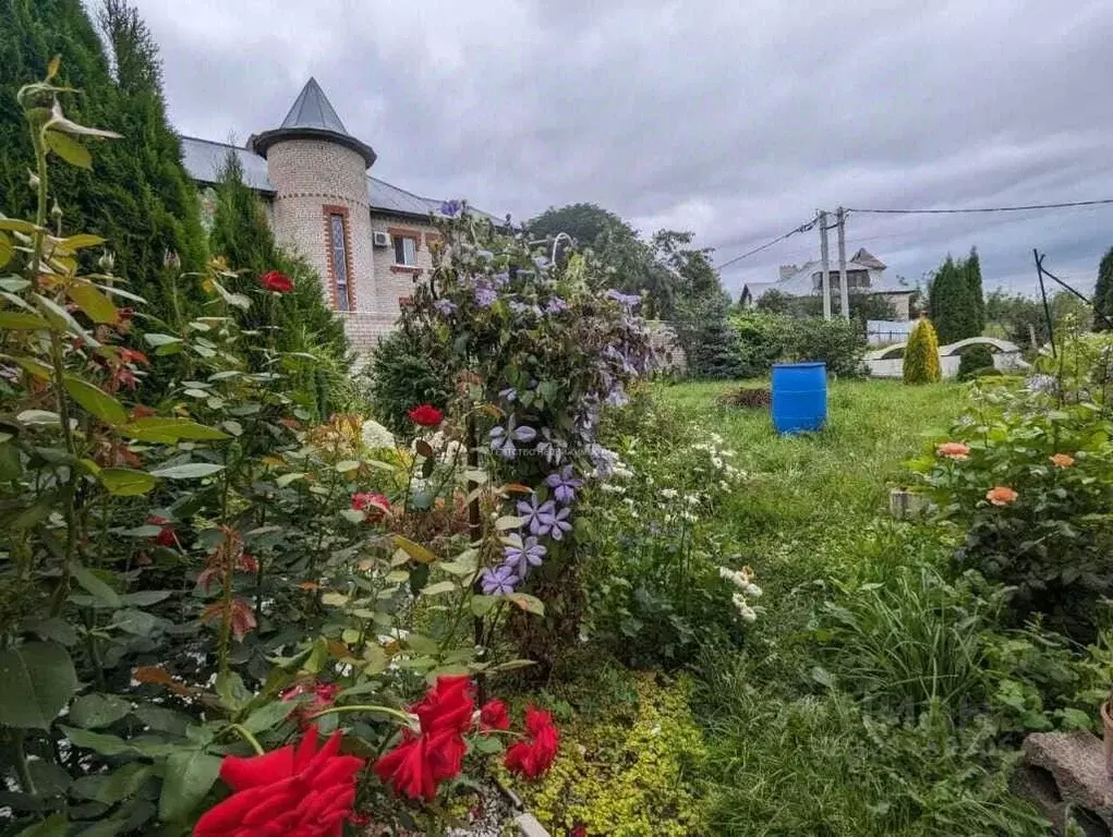 Дом в Татарстан, Набережные Челны 68-й комплекс, ул. Весенняя (135 м) - Фото 1