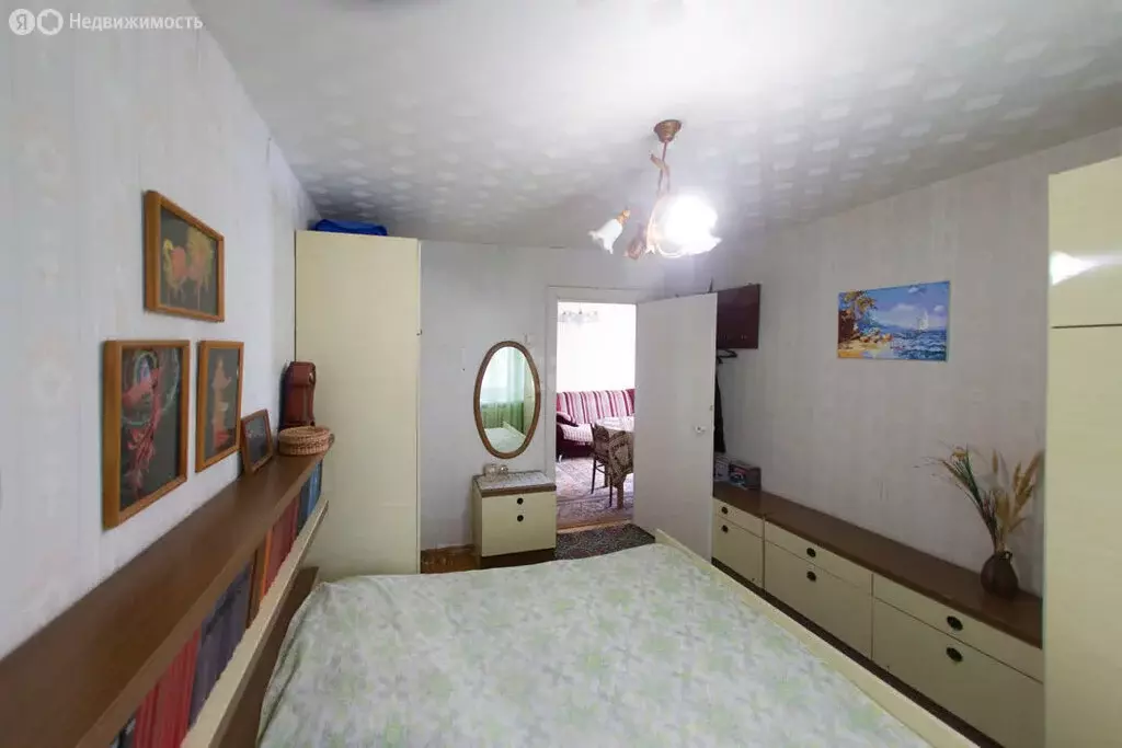 4-комнатная квартира: Альметьевск, улица Чернышевского, 4 (61.4 м) - Фото 2