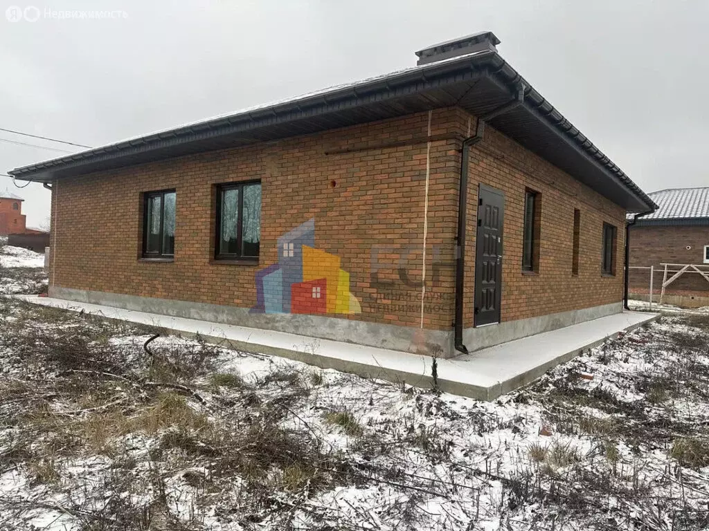 Дом в посёлок Скуратовский, посёлок Угольный (100 м) - Фото 2