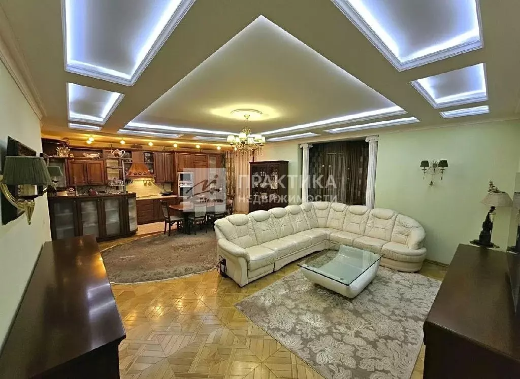 Продается 3-комнатная квартира - Фото 1