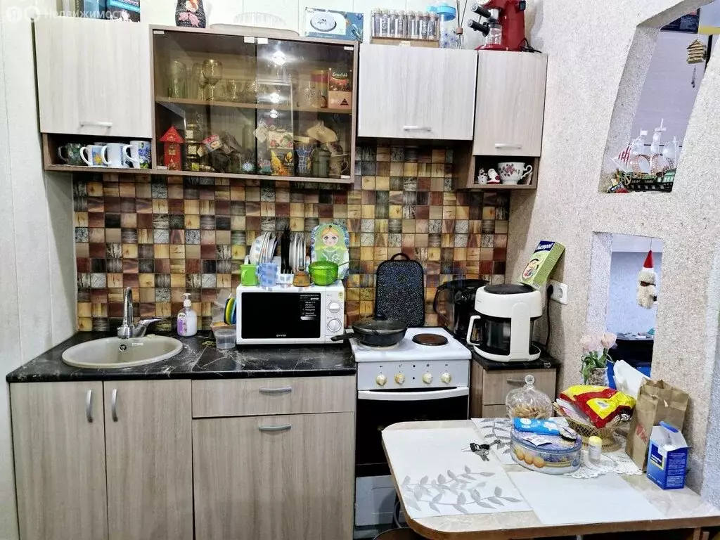 1к в 10-комнатной квартире (23 м) - Фото 2