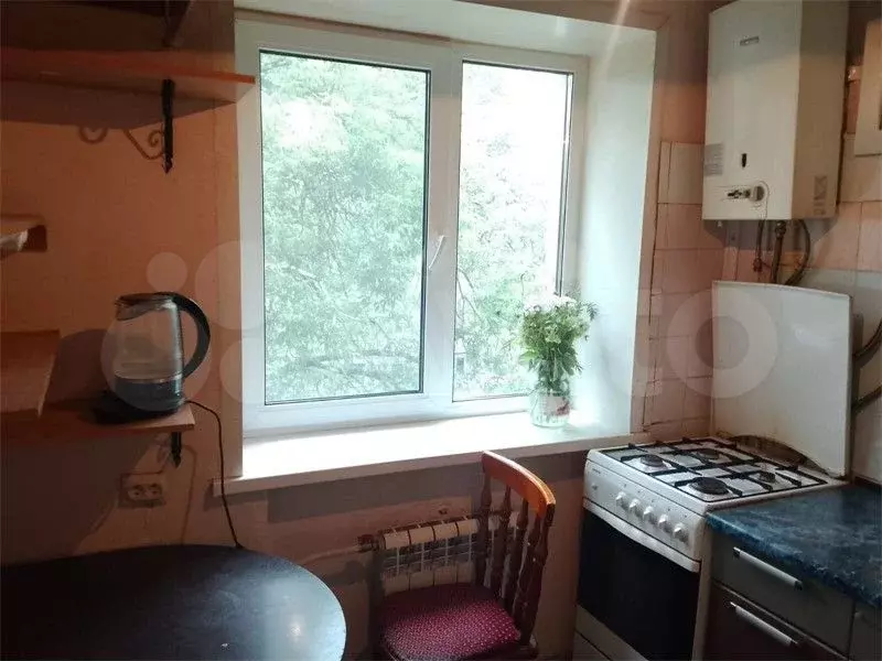 1-к. квартира, 34 м, 4/4 эт. - Фото 1