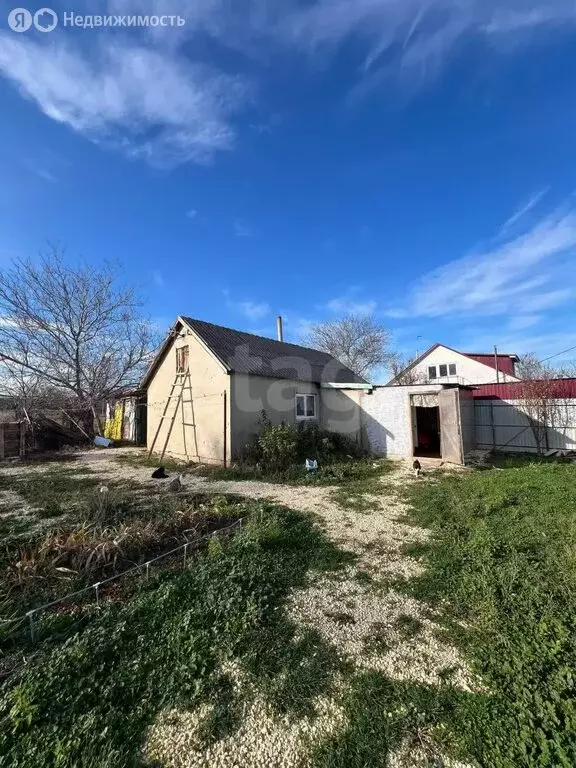 Дом в Ароматное, Молодёжная улица (50 м) - Фото 1