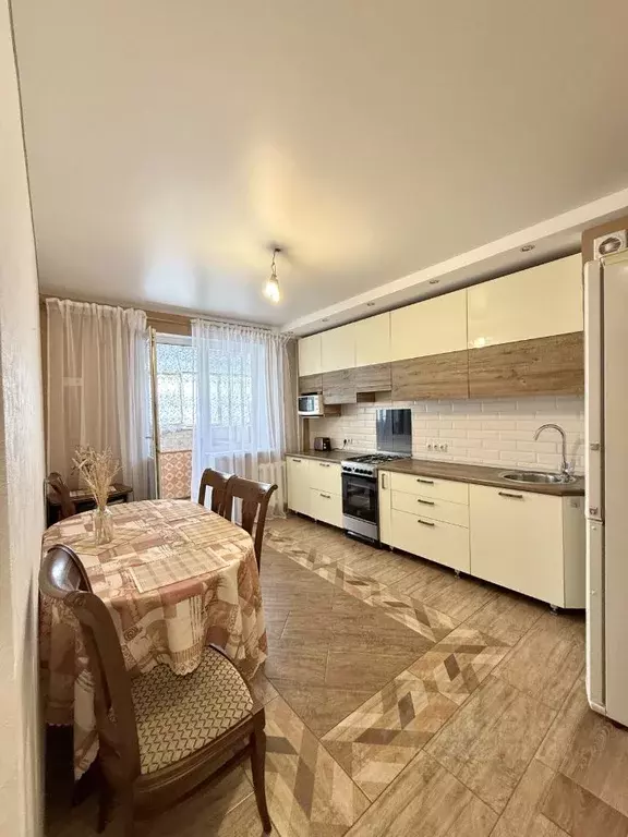 3-к кв. Ульяновская область, Ульяновск ул. Рябикова, 116 (65.2 м) - Фото 0