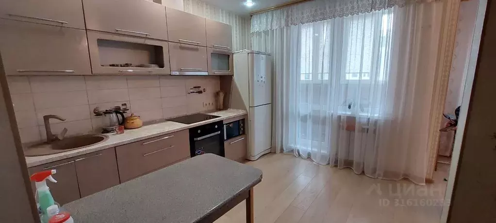 1-к кв. Омская область, Омск ул. Крупской, 13/1 (40.0 м) - Фото 2
