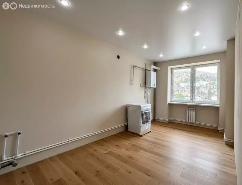 1-комнатная квартира: Судак, Виноградная улица, 6 (36 м) - Фото 1