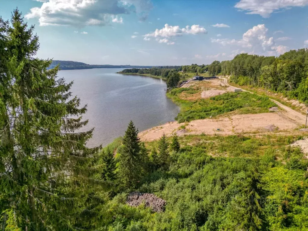 Участок в Ленинградская область, Выборгский район, Полянское с/пос, ... - Фото 1