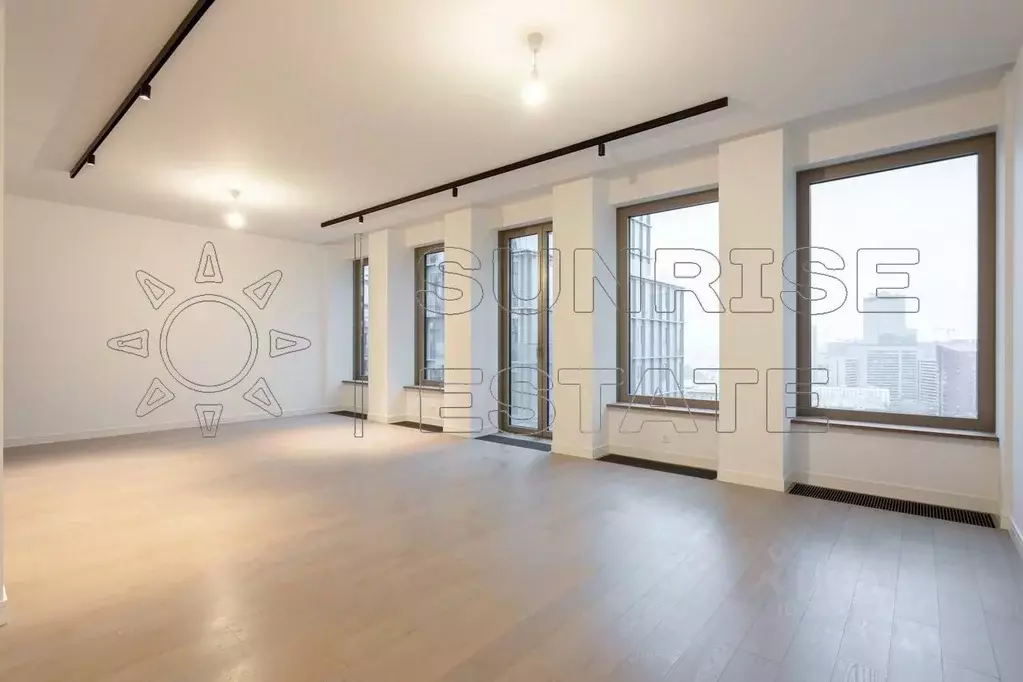 4-к кв. Москва ул. Костикова, 4к6 (161.0 м) - Фото 1