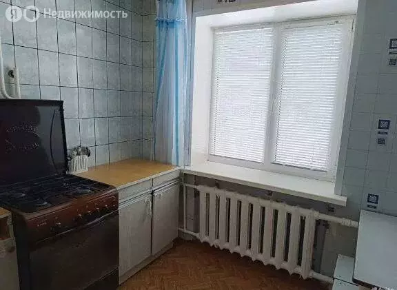 3-комнатная квартира: село Высокое, улица Дружбы, 11 (69 м) - Фото 1