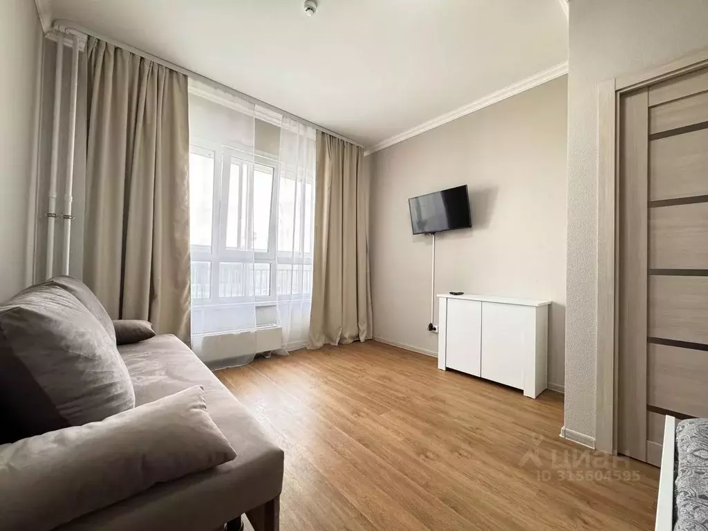 1-к кв. Новосибирская область, Новосибирск ул. Ясный Берег, 5 (36.0 м) - Фото 0