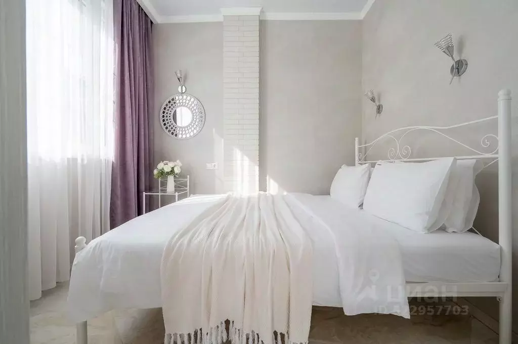 1-к кв. Краснодарский край, Сочи Сириус пгт, ул. Таврическая (40.0 м) - Фото 1