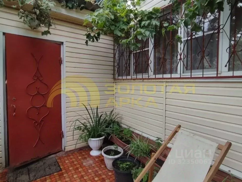 Дом в Краснодарский край, Темрюк ул. Парижской Коммуны, 45 (64 м) - Фото 2