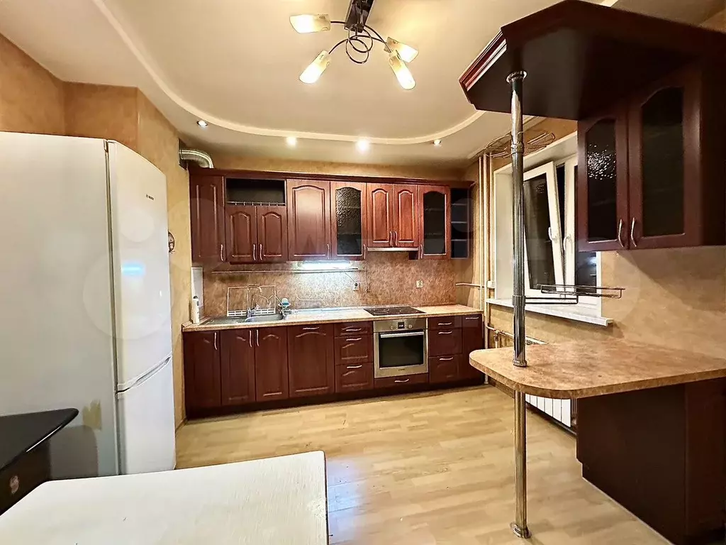 2-к. квартира, 70 м, 10/11 эт. - Фото 0