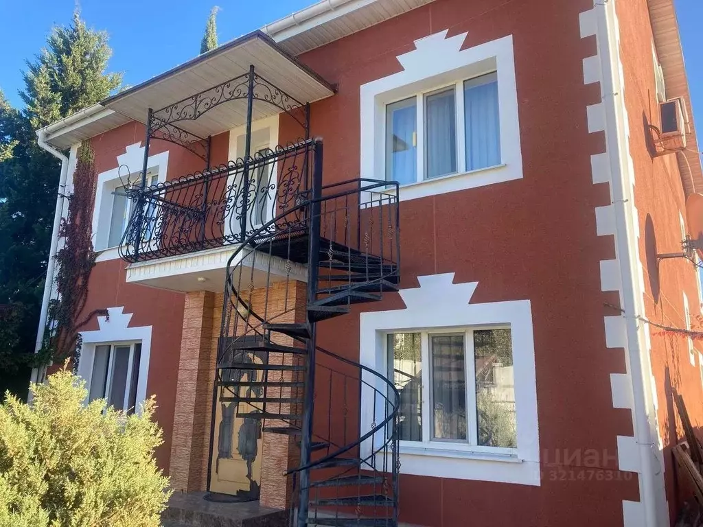 Дом в Севастополь ул. Александера, 4 (249 м) - Фото 1